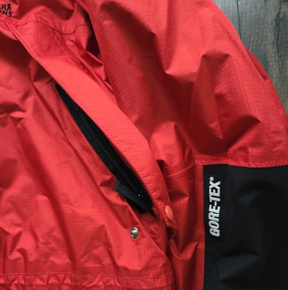 Sierra Designs Goretex Jacket - Picture 3 of 4